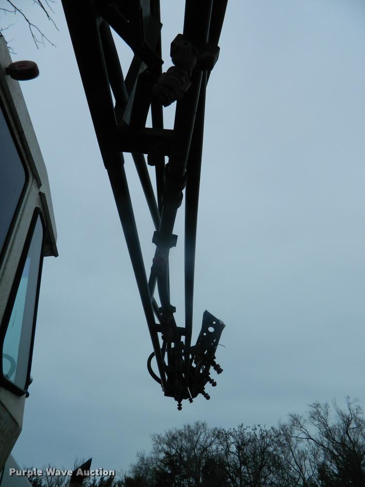 image for item K2702 1991 Wilmar self-propelled sprayer