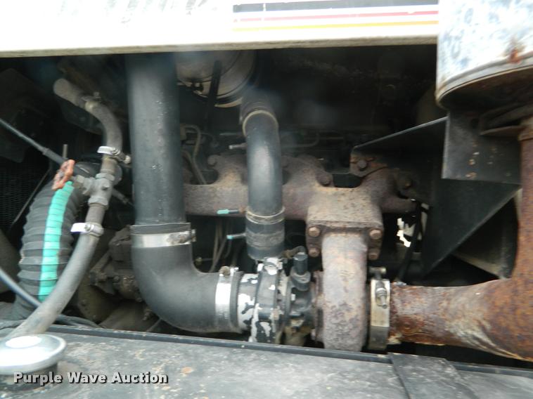 image for item K2702 1991 Wilmar self-propelled sprayer