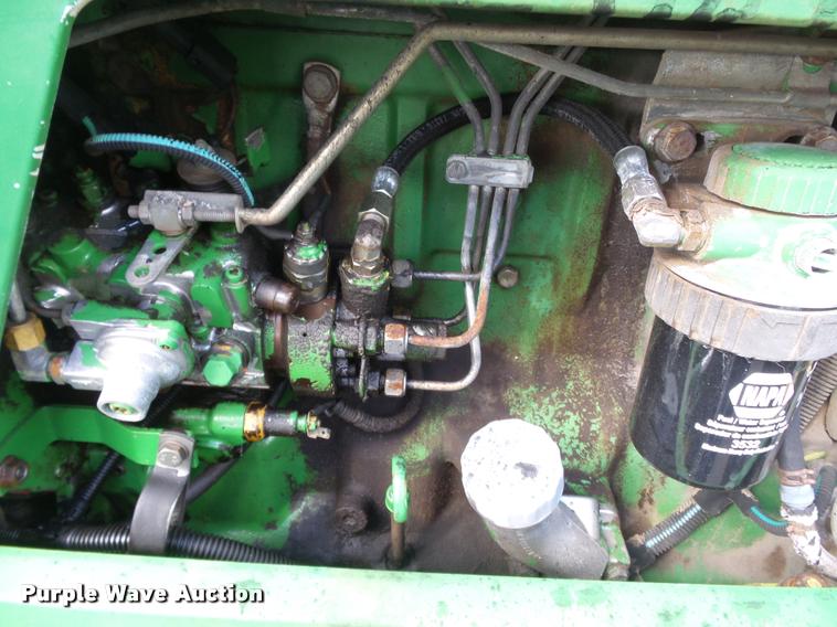 image for item K3326 2001 John Deere 6410 tractor
