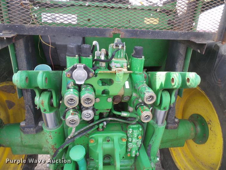 image for item K3326 2001 John Deere 6410 tractor