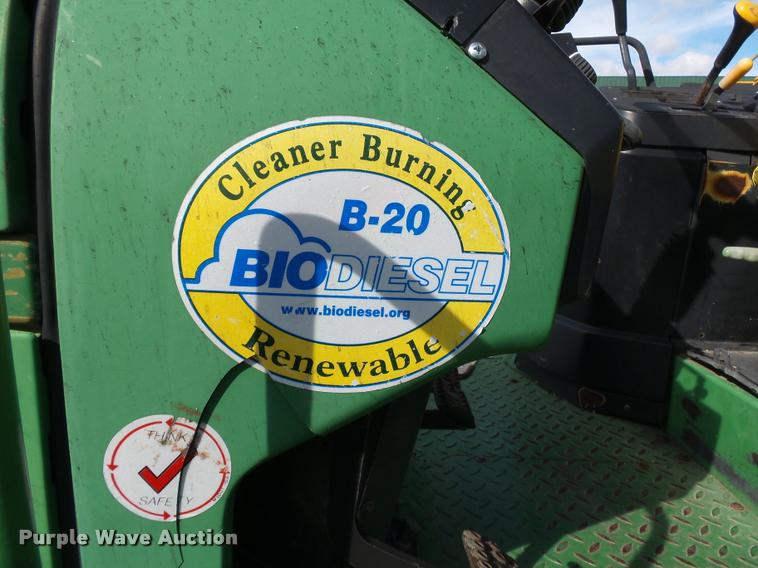 image for item K3326 2001 John Deere 6410 tractor