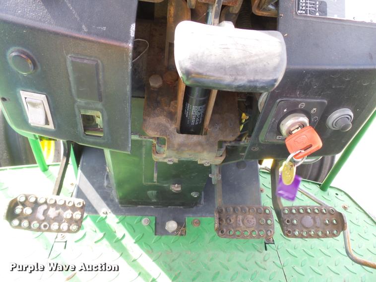 image for item K3326 2001 John Deere 6410 tractor