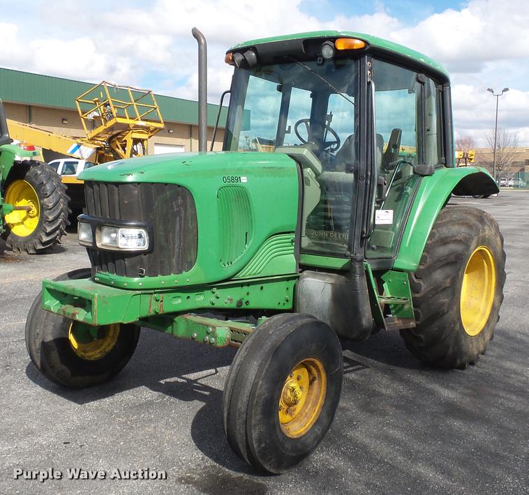 image for item K3327 2003 John Deere 6420 tractor