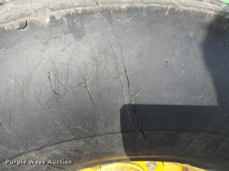 image for item K3327 2003 John Deere 6420 tractor