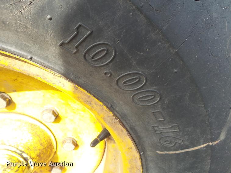 image for item K3327 2003 John Deere 6420 tractor