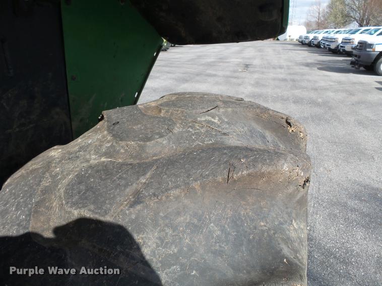 image for item K3327 2003 John Deere 6420 tractor