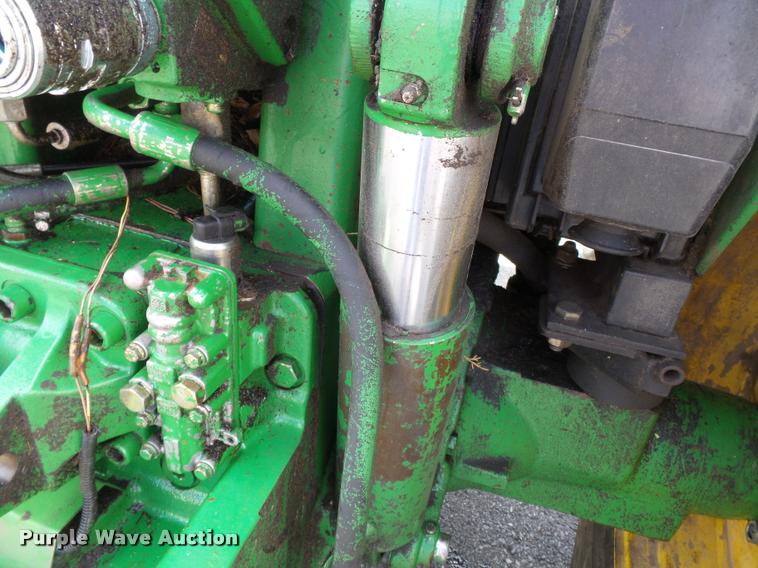 image for item K3327 2003 John Deere 6420 tractor