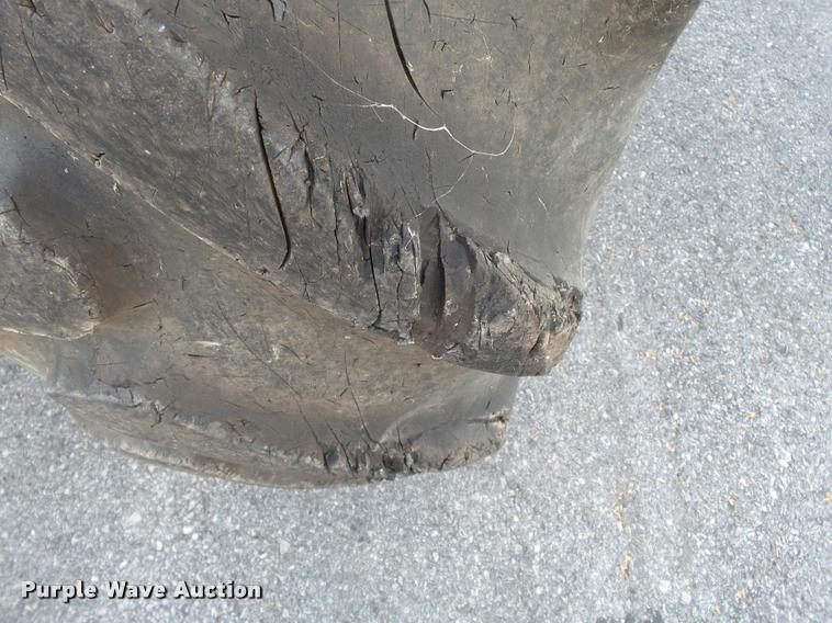 image for item K3327 2003 John Deere 6420 tractor