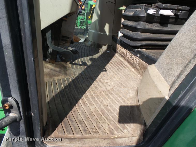 image for item K3327 2003 John Deere 6420 tractor