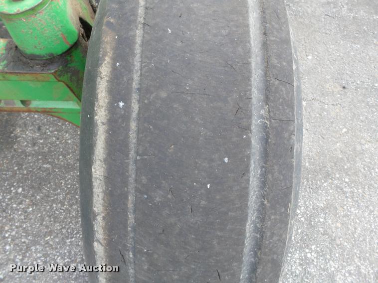 image for item K3328 2001 John Deere 6410 tractor