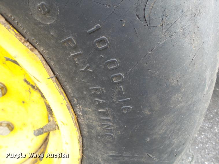 image for item K3328 2001 John Deere 6410 tractor