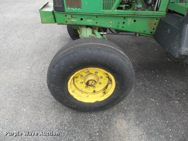 image for item K3328 2001 John Deere 6410 tractor