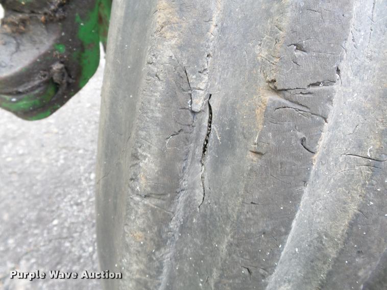 image for item K3328 2001 John Deere 6410 tractor