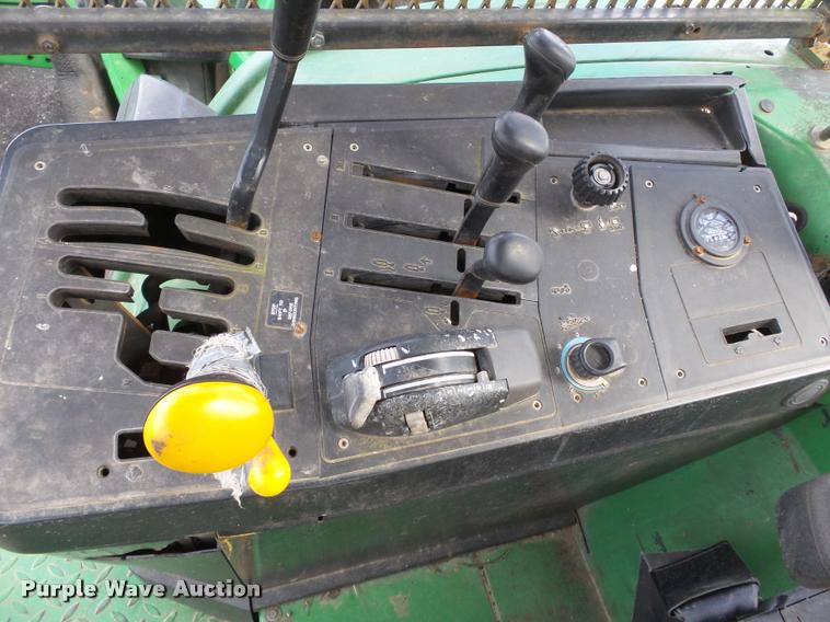 image for item K3328 2001 John Deere 6410 tractor