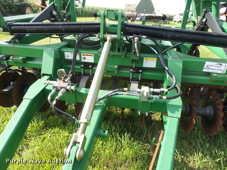 image for item K4647 Great Plains Turbo-Till 2200 vertical tillage