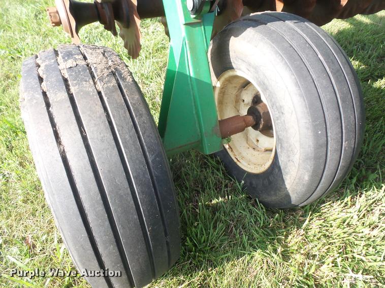 image for item K4647 Great Plains Turbo-Till 2200 vertical tillage