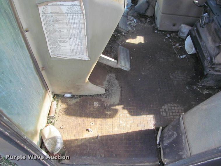 image for item K4981 1983 Case 2394 tractor