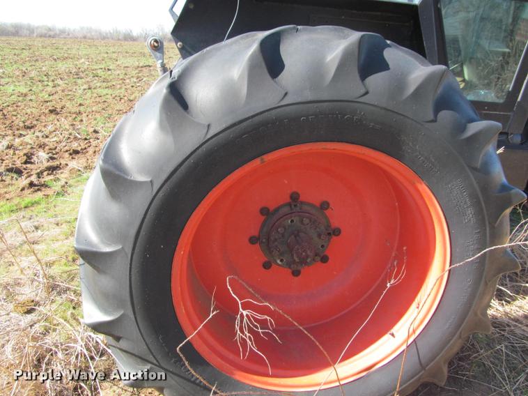 image for item K4981 1983 Case 2394 tractor