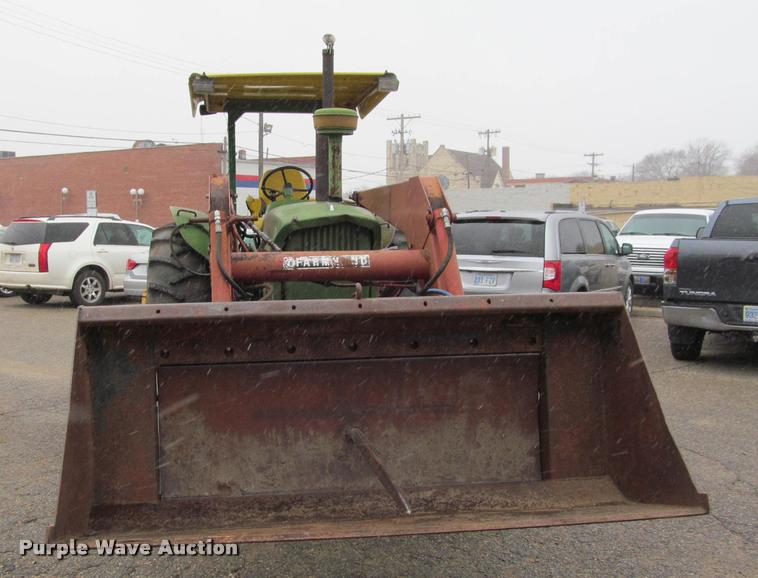 image for item K4991 1965 John Deere 4010 tractor