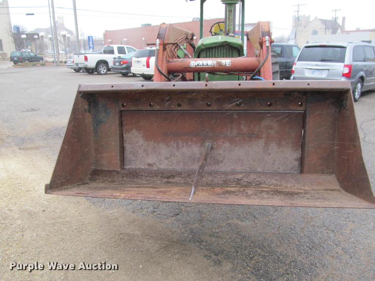 image for item K4991 1965 John Deere 4010 tractor