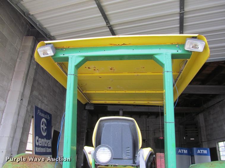 image for item K4991 1965 John Deere 4010 tractor