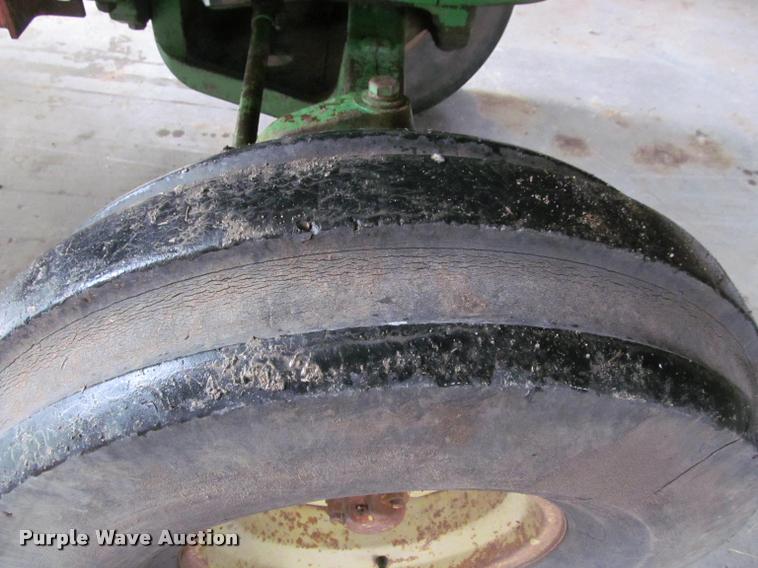 image for item K4991 1965 John Deere 4010 tractor