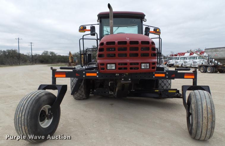 image for item L1626 2013 MacDon M205 self-propelled windrower