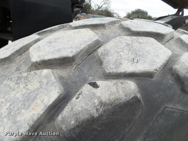 image for item L1626 2013 MacDon M205 self-propelled windrower