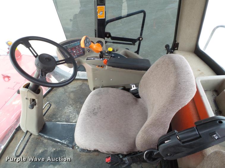 image for item L1626 2013 MacDon M205 self-propelled windrower