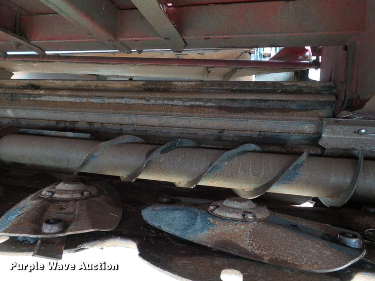 image for item L1626 2013 MacDon M205 self-propelled windrower