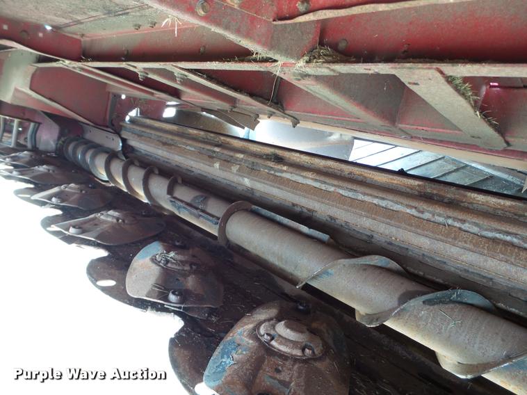 image for item L1626 2013 MacDon M205 self-propelled windrower