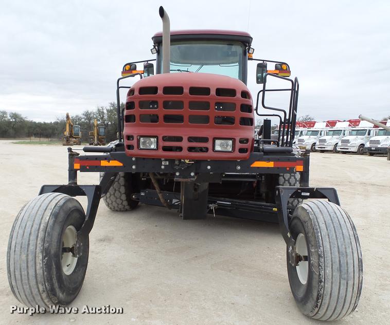 image for item L1627 2012 MacDon M205 self-propelled windrower