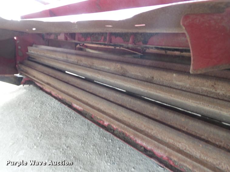 image for item L1627 2012 MacDon M205 self-propelled windrower