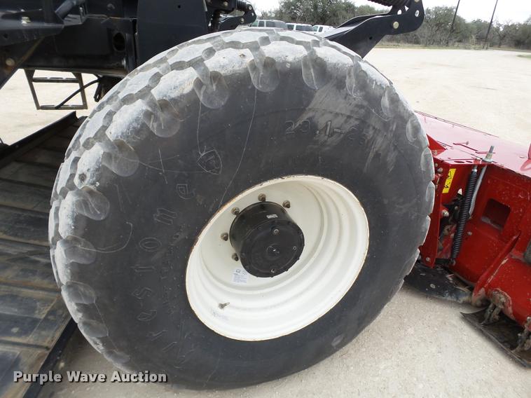 image for item L1627 2012 MacDon M205 self-propelled windrower