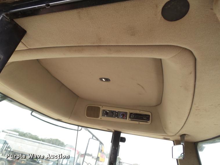 image for item L1627 2012 MacDon M205 self-propelled windrower