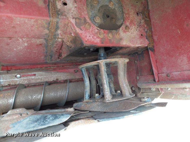 image for item L1627 2012 MacDon M205 self-propelled windrower