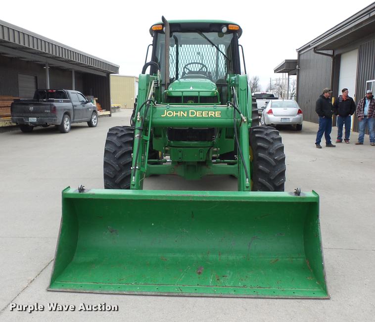 image for item L4633 2004 John Deere 6415 MFWD tractor