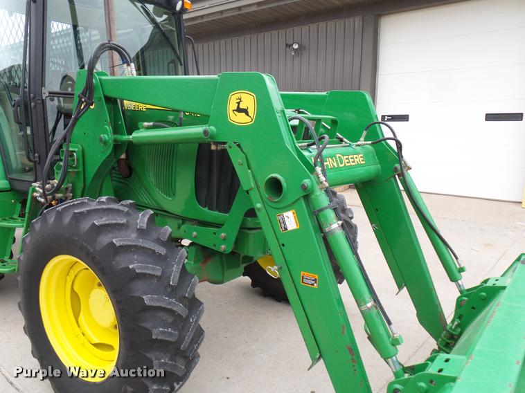 image for item L4633 2004 John Deere 6415 MFWD tractor