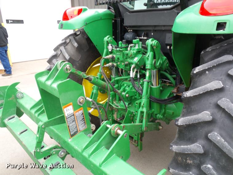 image for item L4633 2004 John Deere 6415 MFWD tractor