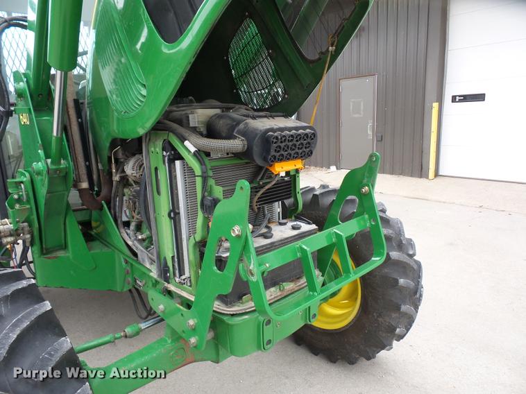 image for item L4633 2004 John Deere 6415 MFWD tractor