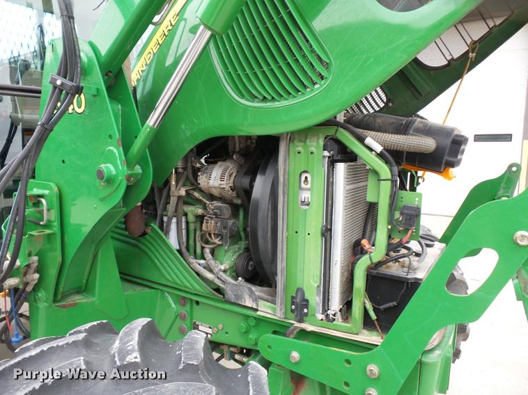 image for item L4633 2004 John Deere 6415 MFWD tractor