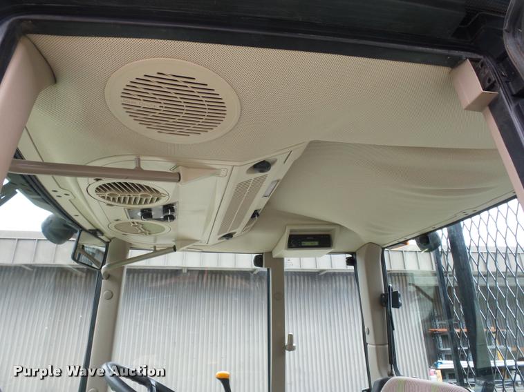 image for item L4633 2004 John Deere 6415 MFWD tractor