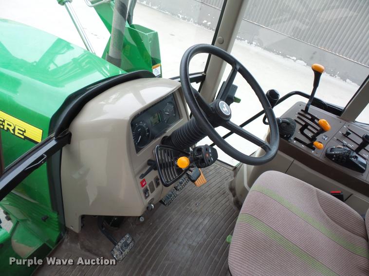 image for item L4633 2004 John Deere 6415 MFWD tractor