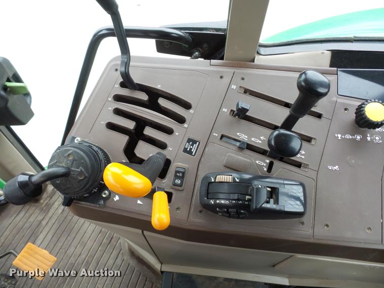 image for item L4633 2004 John Deere 6415 MFWD tractor