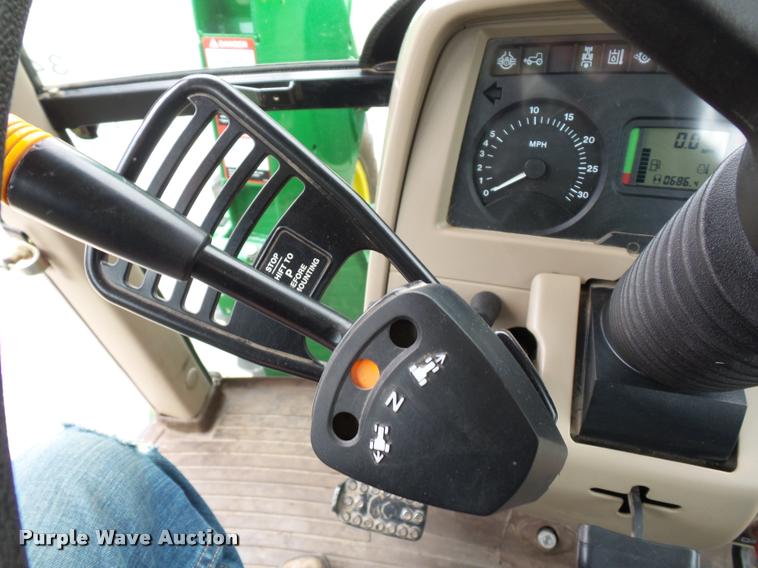 image for item L4633 2004 John Deere 6415 MFWD tractor