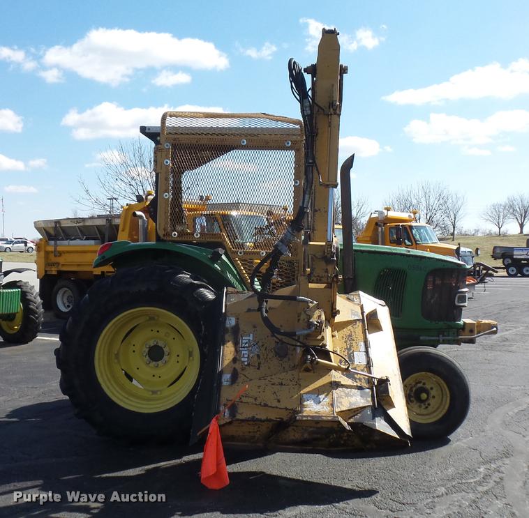 image for item L4646 2002 John Deere 6420 tractor