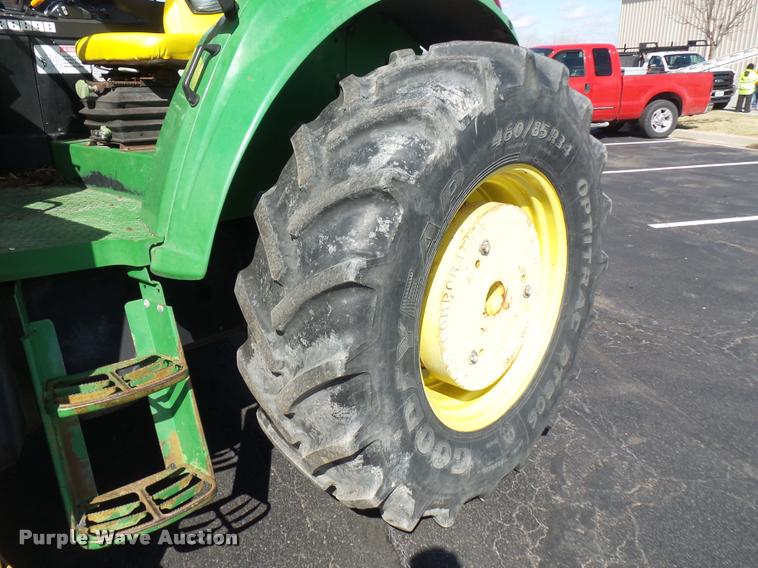 image for item L4646 2002 John Deere 6420 tractor