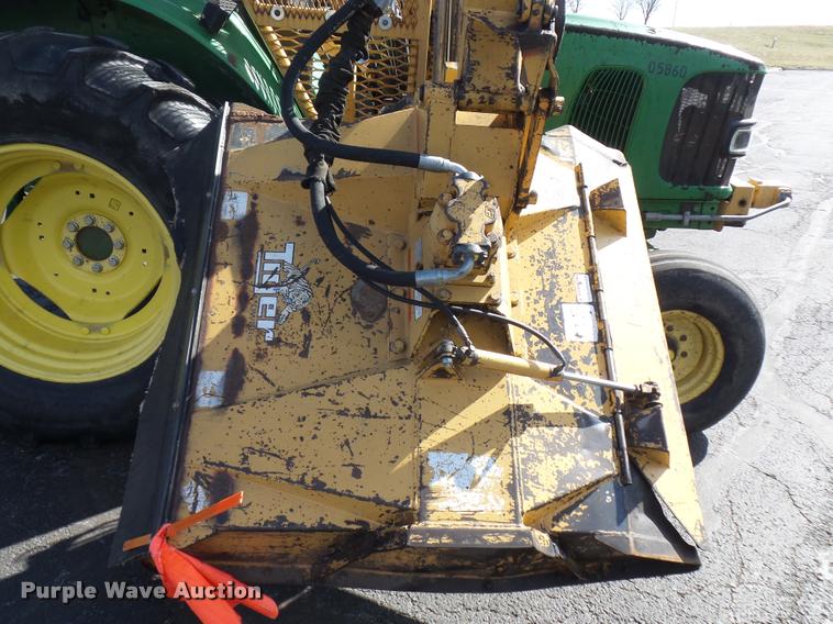 image for item L4646 2002 John Deere 6420 tractor