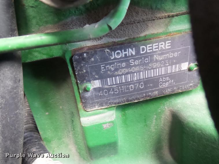 image for item L4646 2002 John Deere 6420 tractor