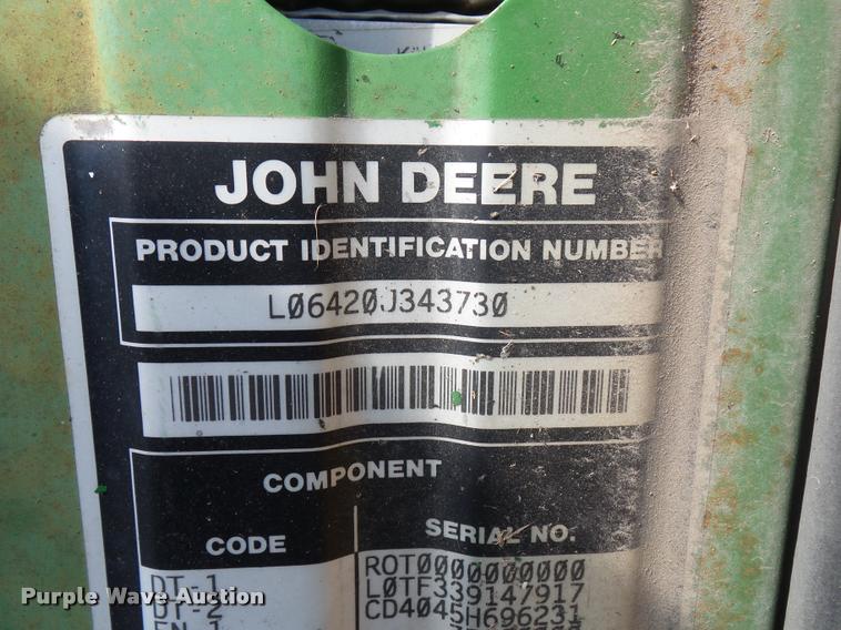 image for item L4646 2002 John Deere 6420 tractor